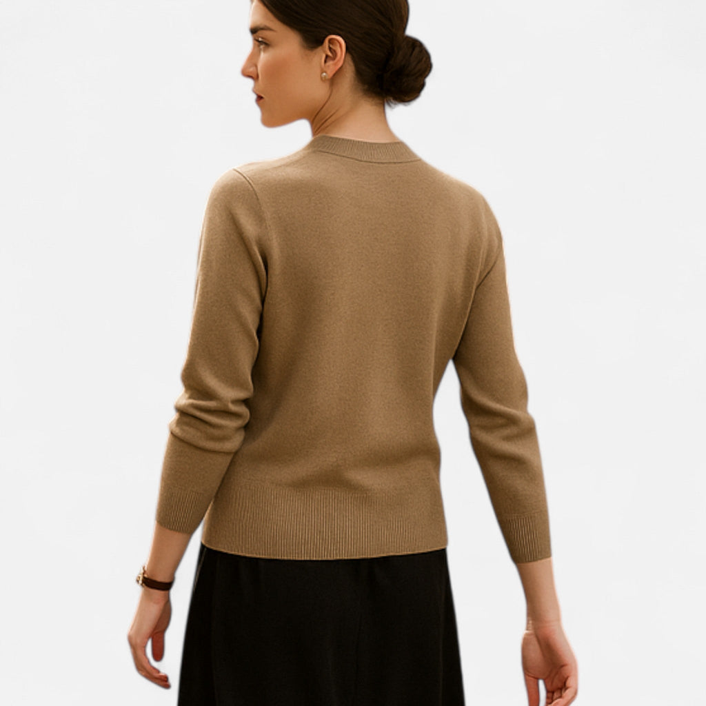 Avérron | Women’s Elegant Knit Button-Front Cardigan