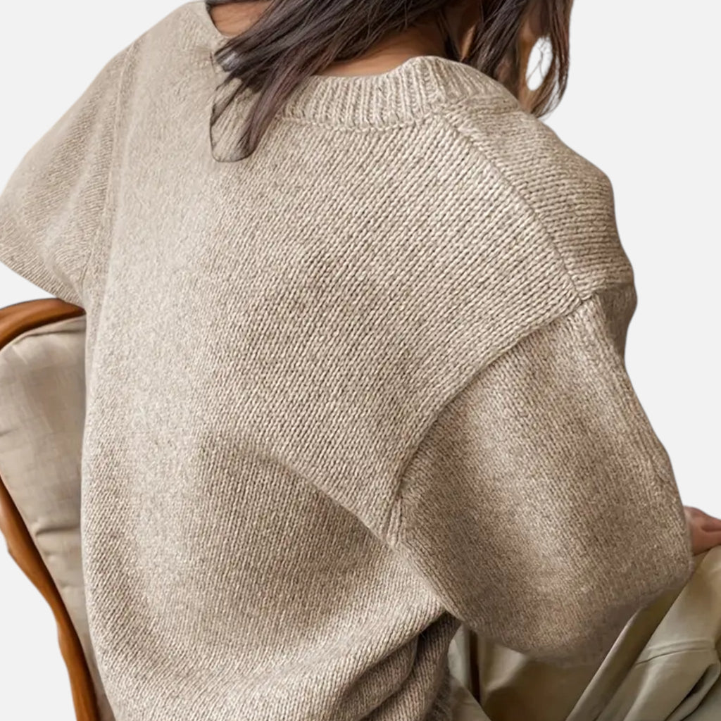 Avérron | Women’s V-Neck Rib-Knit Short-Sleeve Sweater